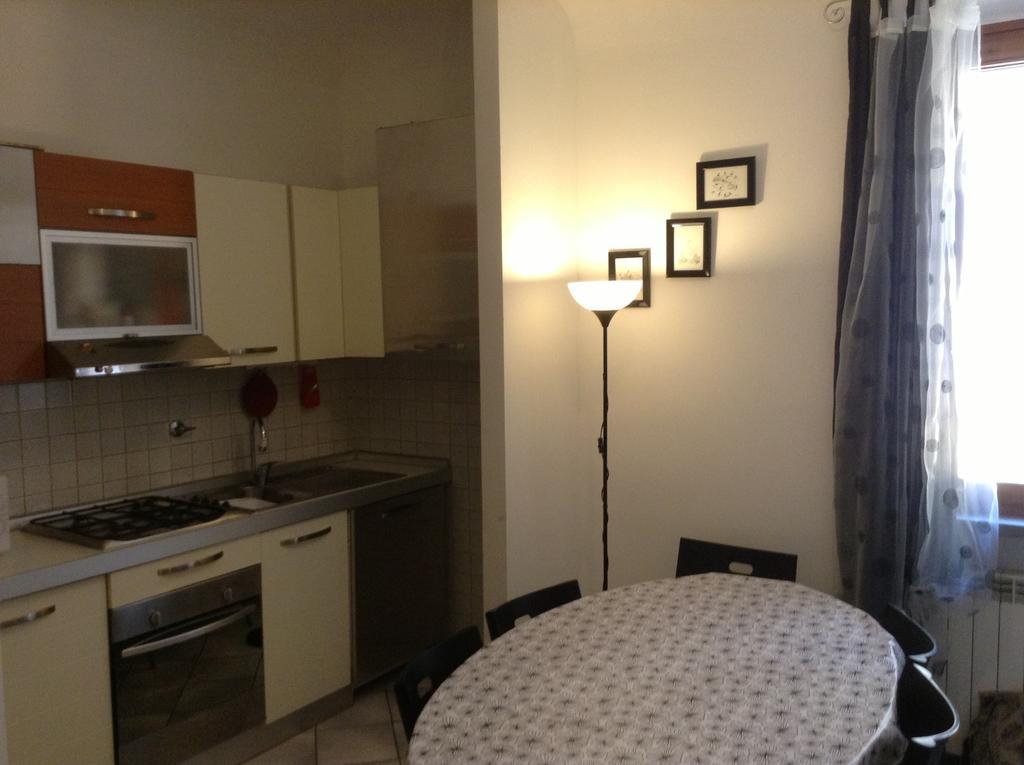 San Zanobi Apartment فلورنس الغرفة الصورة